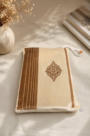 Çantalı Fermuarlı Hümayun Seccade Krem Kahve HMY-02 (Hafif ve İnce Dokulu)