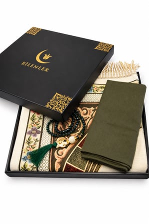 Astarlı Seccade Seti Lale Desenli – Kristal Tesbih ve Bambu Örtülü Özel Hediye Kutusu