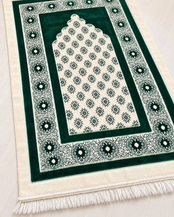 Yıldızlı Mihrap Kadife Seccade 70x115 cm Hediyelik Çeyizlik Seccade