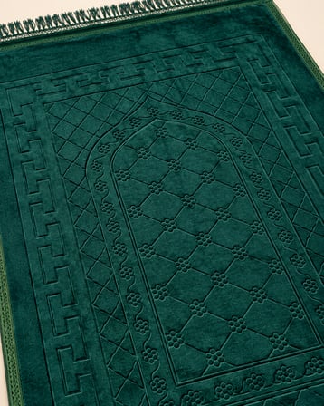 Peluş Seccade Yumuşak Dokulu Büyük Boy Namaz Seccadesi 130x80 cm