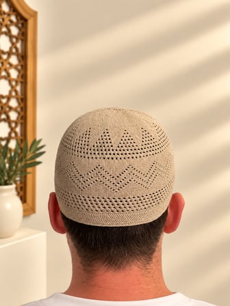 Erkek Namaz Takkesi Zikzak Desenli Standart Beden MV001 Hac Umre ve Günlük Kullanım Takkesi