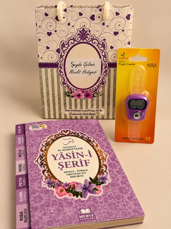 Yasin Kitabı Zikirmatik Hediyelik İsimli QR Kodlu Sesli Dinleme Özellikli Çanta Boy Yasin