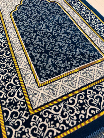 Kadife Seccade - 70x110 cm  - Yumuşak ve Konforlu