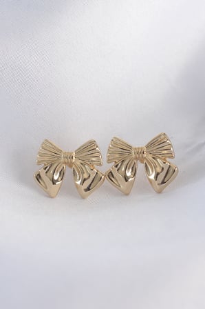 Pirinç Gold Renk Fiyonk Küpe 5886