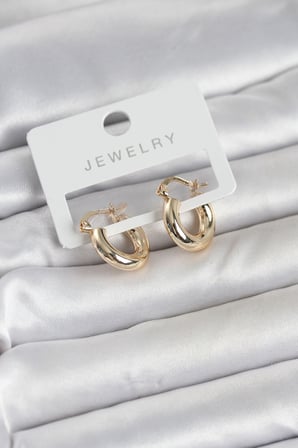 Gold Renk Pirinç Halka 15 mm Kadın Küpe 5886