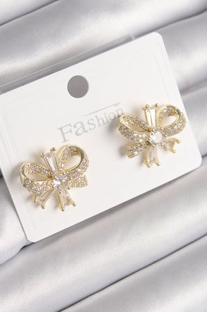 Pirinç Gold Renk Zirkon Taşlı Fiyonk Model Kadın Küpe 5886