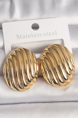 Pirinç Gold Renk İşlemeli Oval Model Kadın Küpe 5886
