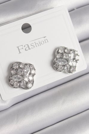 Pirinç Gümüş Renk Zirkon Taşlı Yonca Model Kadın Küpe 5886
