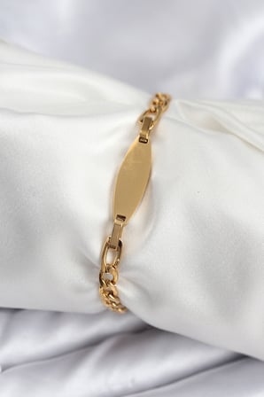 316L Çelik Gold Renk Oval Yazı Yazmaya Uygun Kadın Bileklik 5886