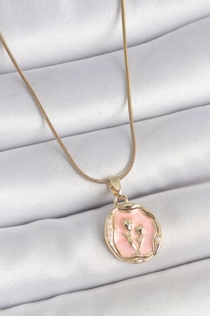 316L Çelik Gold Renk Zincir Pembe Mineli Çiçek İşlemeli Portre Model Kadın Kol