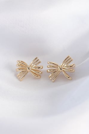 Pirinç Gold Renk Fiyonk Küpe 5886
