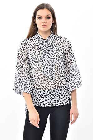 Modkofoni Uzun Karpuz Kollu Zebra Desenli Beyaz Kadın Bluz