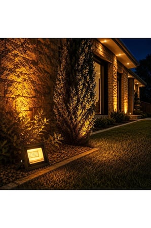 20W Amber LED Projektör IP65 Dış Mekan Su Geçirmez Projektör 2000 Lümen