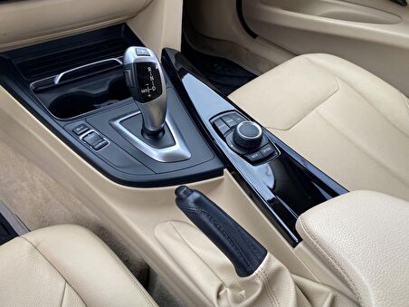 3 SERISI F30 IDRIVE KONSOL KAPLAMA - PIANO BLACK