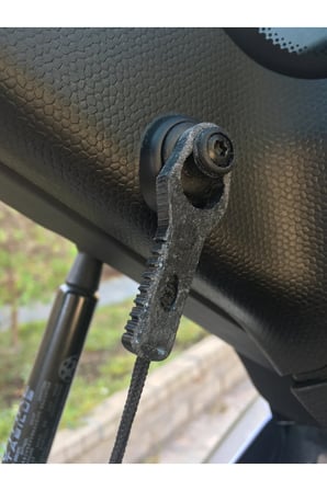 BMW Bagaj Kapağı Klipsi