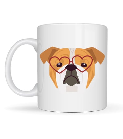 Kalpli Gözlüklü İngiliz Bulldog Tasarımlı Porselen Kupa Model 52 – Sevimli Köpek Desenli Kahve & Çay