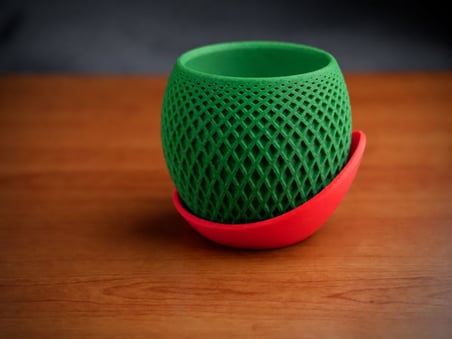 3D Baskı Küre Saksı - Kafes Dokulu İki Parçalı Dekoratif Saksı - Yeşil-Kırmızı