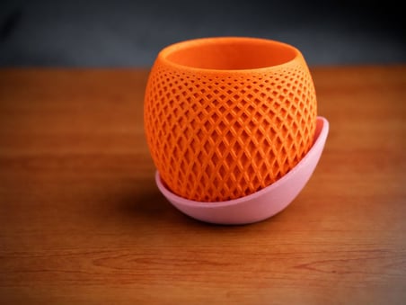3D Baskı Küre Saksı - Kafes Dokulu İki Parçalı Dekoratif Saksı - Turuncu-Pembe