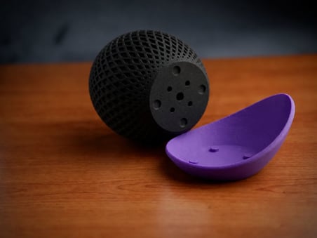 3D Baskı Küre Saksı - Kafes Dokulu İki Parçalı Dekoratif Saksı - Siyah-Mor