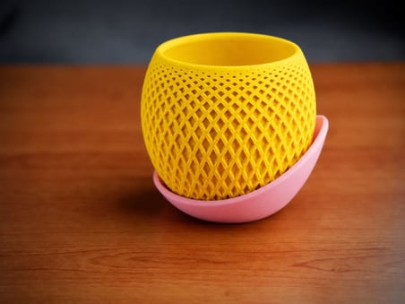 3D Baskı Küre Saksı - Kafes Dokulu İki Parçalı Dekoratif Saksı - Sarı-Pembe