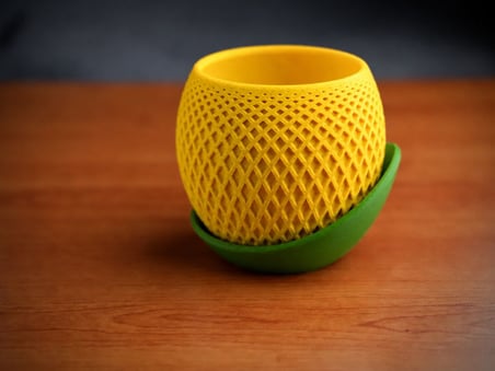 3D Baskı Küre Saksı - Kafes Dokulu İki Parçalı Dekoratif Saksı - Sarı-Yeşil