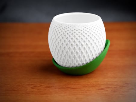 3D Baskı Küre Saksı - Kafes Dokulu İki Parçalı Dekoratif Saksı - Beyaz-Yeşil