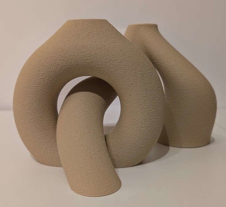 3D Baskı 2li Organik Formlu Vazo Seti Kum Dokulu Modern Kuru Çiçeklik Bej Dekoratif İkili Set