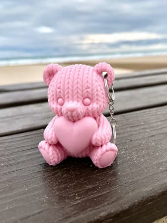 3D Baskı Kalpli Örgü Ayıcık Anahtarlık - Sevimli Çanta Süsü-Pembe