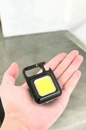Çok Amaçlı Taşınabilir Mıknatıslı LED Fener 800 Lümen