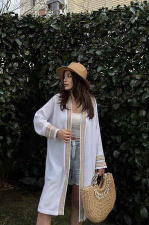 Kadın Beyaz Müslin Kumaş, Hasır Şerit Detaylı Salaş Kimono Ceket