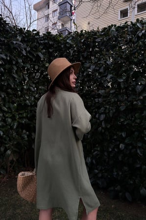 Kadın Hakı Müslin Kumaş, Hasır Şerit Detaylı Salaş Kimono Ceket
