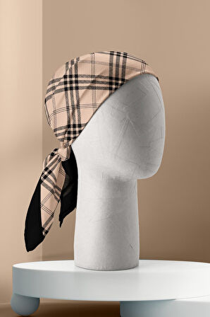 G36 Kadın Krem Kare Desenli 50x50 Bandana