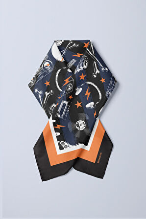 C51 Kadın Mavi Siyah Kurukafa Desenli 50x50 Bandana HYL DG01554-22