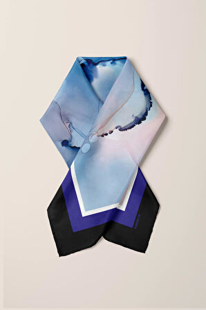 Y85 Kadın Pudra Mavi Batik Desenli 50x50 Bandana HYL DG01659-22