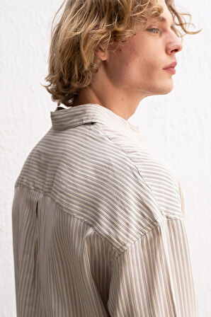 Cebi Nakışlı Çizgili Erkek Oversize T-Shirt