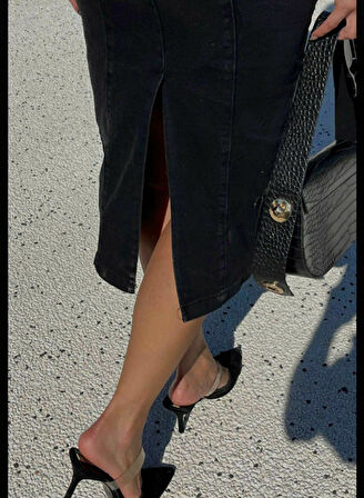 Askılı Arkası Yırtmaç Kadın Jean Elbise