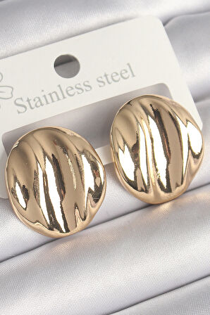 Pirinç Gold Renk İşlemeli Daire Plaka Model Kadın Küpe - TJ-BKP10249