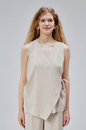 Vizon V Yaka Yandan Bağlama Detaylı Yelek-Pantolon Takım