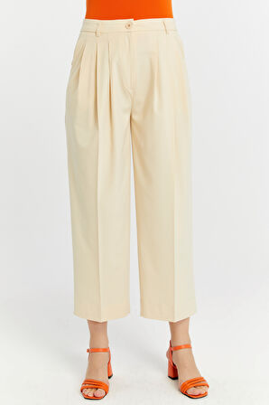 Ekru Regular Pileli Kısa Paça Pantolon