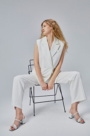 Ekru Salaş Kesim Dökümlü Pantolon