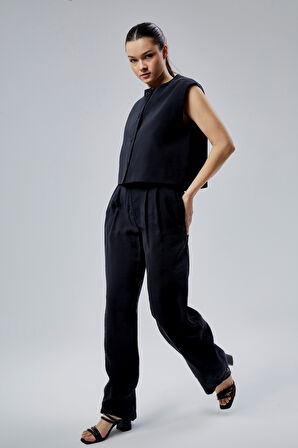 Kadın Siyah Rahat Kesim Dokuma Pantolon