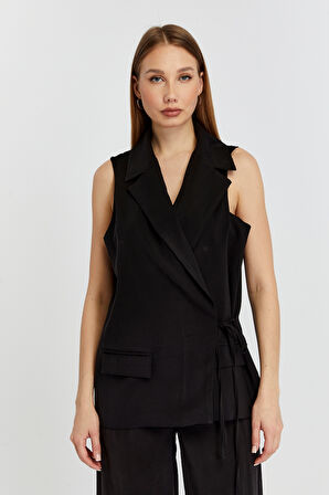 Siyah Regular Fit Belden Bağlama Detaylı Astarlı Dokuma Yelek