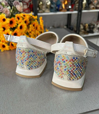 KISA TOPUK BİLEKTEN BAĞLI ÇOK RENLİ BONCUK DETAYLI SPOR ŞIKLIK KONFORLU KADIN AYAKKABI