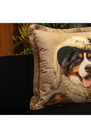 Mr. Dog (Bay Köpek) Yastık/Kırlent (Dolgu Boncuk Elyaf, Ulusl. Yıkama Ve Solmama Sertifikası)