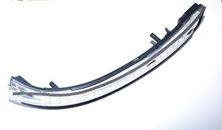 Nissan Qashqai Kapi Ayna Sinyali Sağ (2013-2016) 1.5 DCI, 1.6 DCI, 1.2 DIG-T 261604BA0C