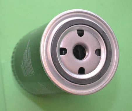 Volkswagen Polo Yağ Filtresi (1994-2001) 069115561 0451103346 1.9 SDI, 1.9 TDI