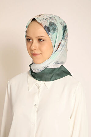 Mint Yeşili Modern Desenli Kadın Soft Eşarp – Şık ve Rahat Kullanımlı Soft Eşarp Modeli