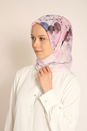 Pembe Renkli Soyut Desenli Kadın Soft Eşarp – İlkbahar Yaz Uyumlu Modern Desen Soft Eşarp