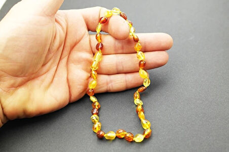 Balözü Renkli Doğal Kesim Damla Kehribar Bebek Kolye