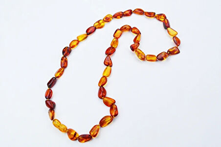 Saray Zarafeti Doğal Kesim Damla Kehribar Yetişkin Kolye